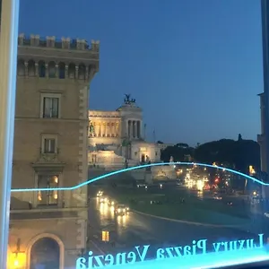 https://piazza-venezia-luxury-suite.it-romehotels.com
