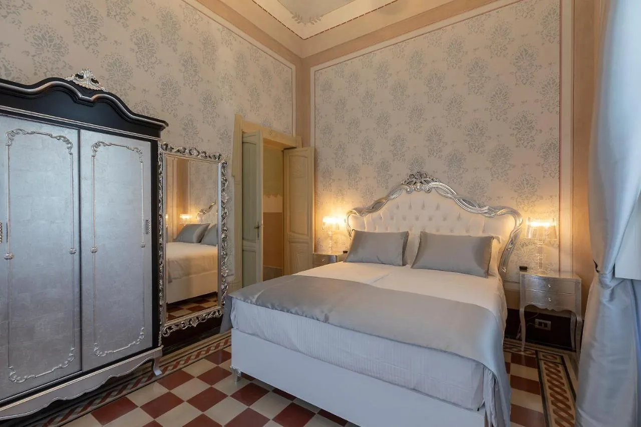 Luxury Liberty House Otel Alghero
