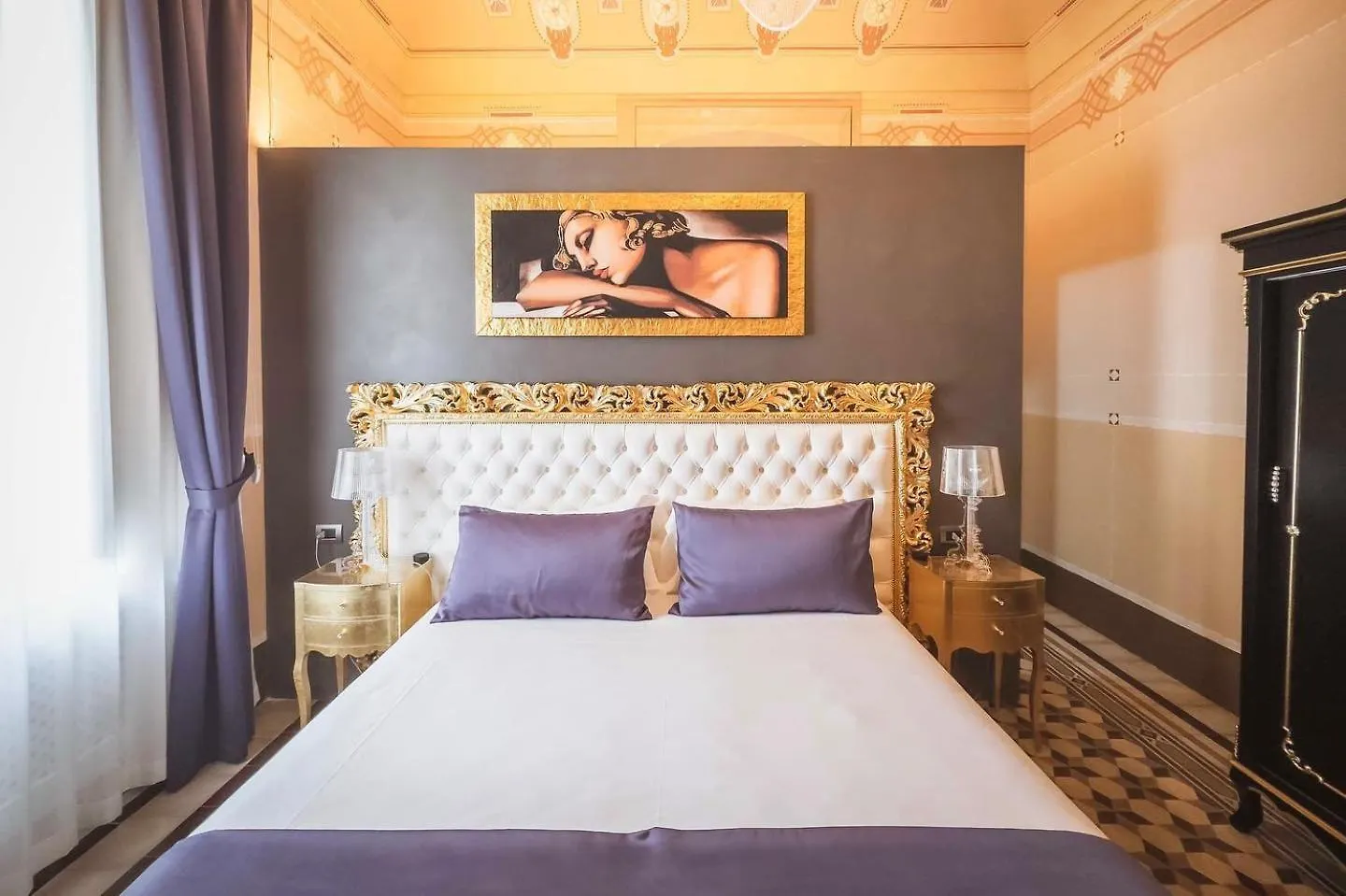 Luxury Liberty House Otel Alghero Konukevi